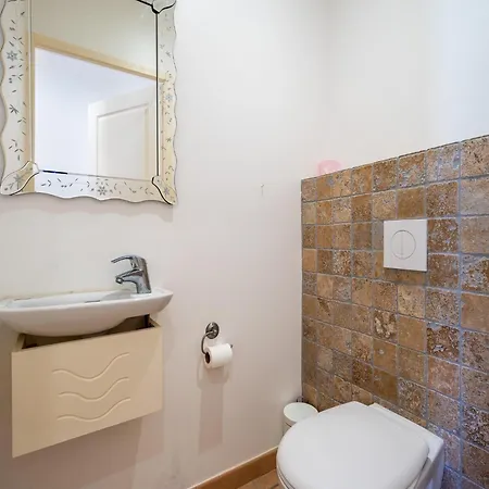 In With Pool And Mountain Views, Cleaning Included Vila *