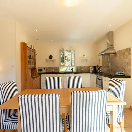 Vila In With Pool And Mountain Views, Cleaning Included Montbrun-des-Corbières